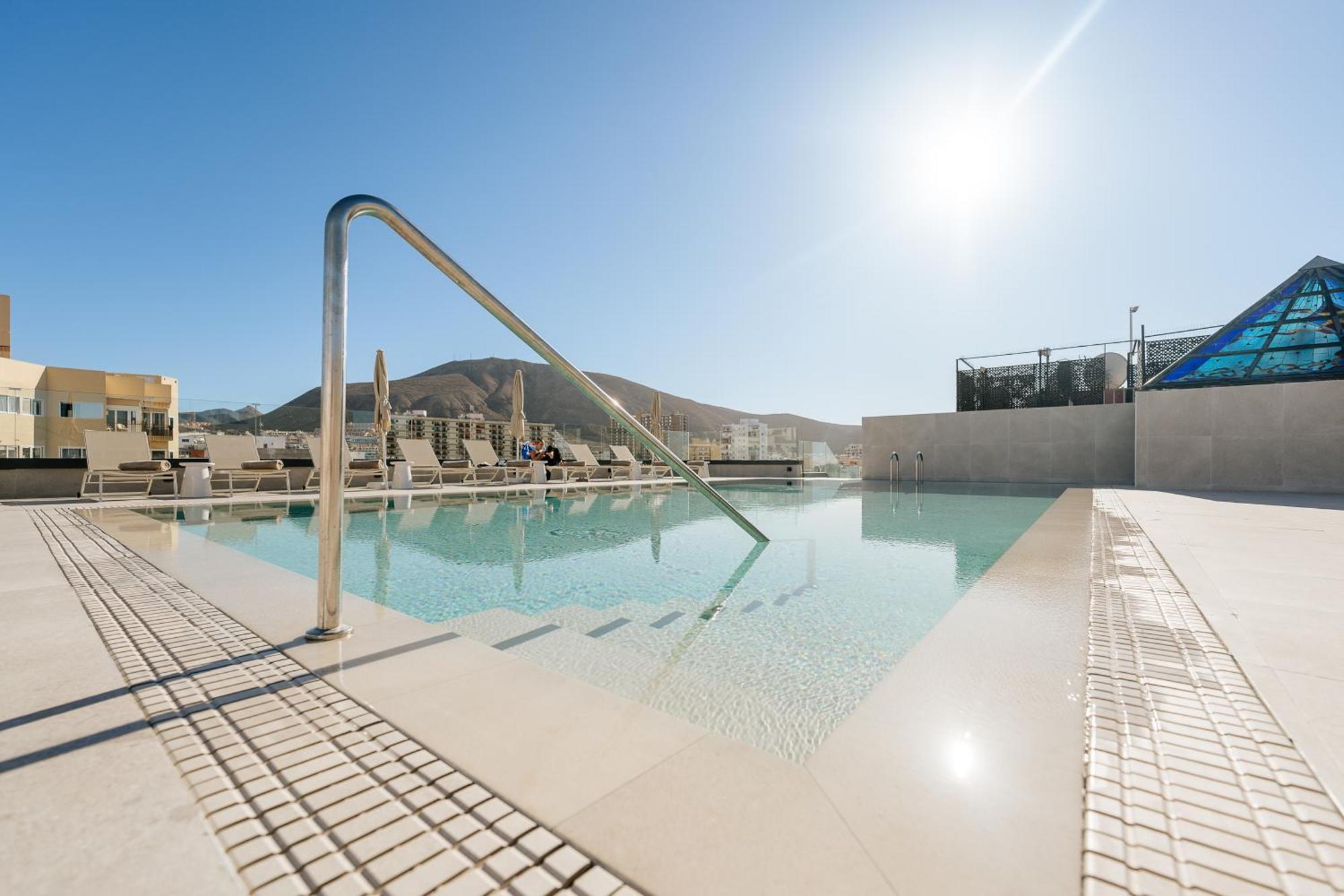 Labranda Reveron Plaza Los Cristianos  Exterior foto