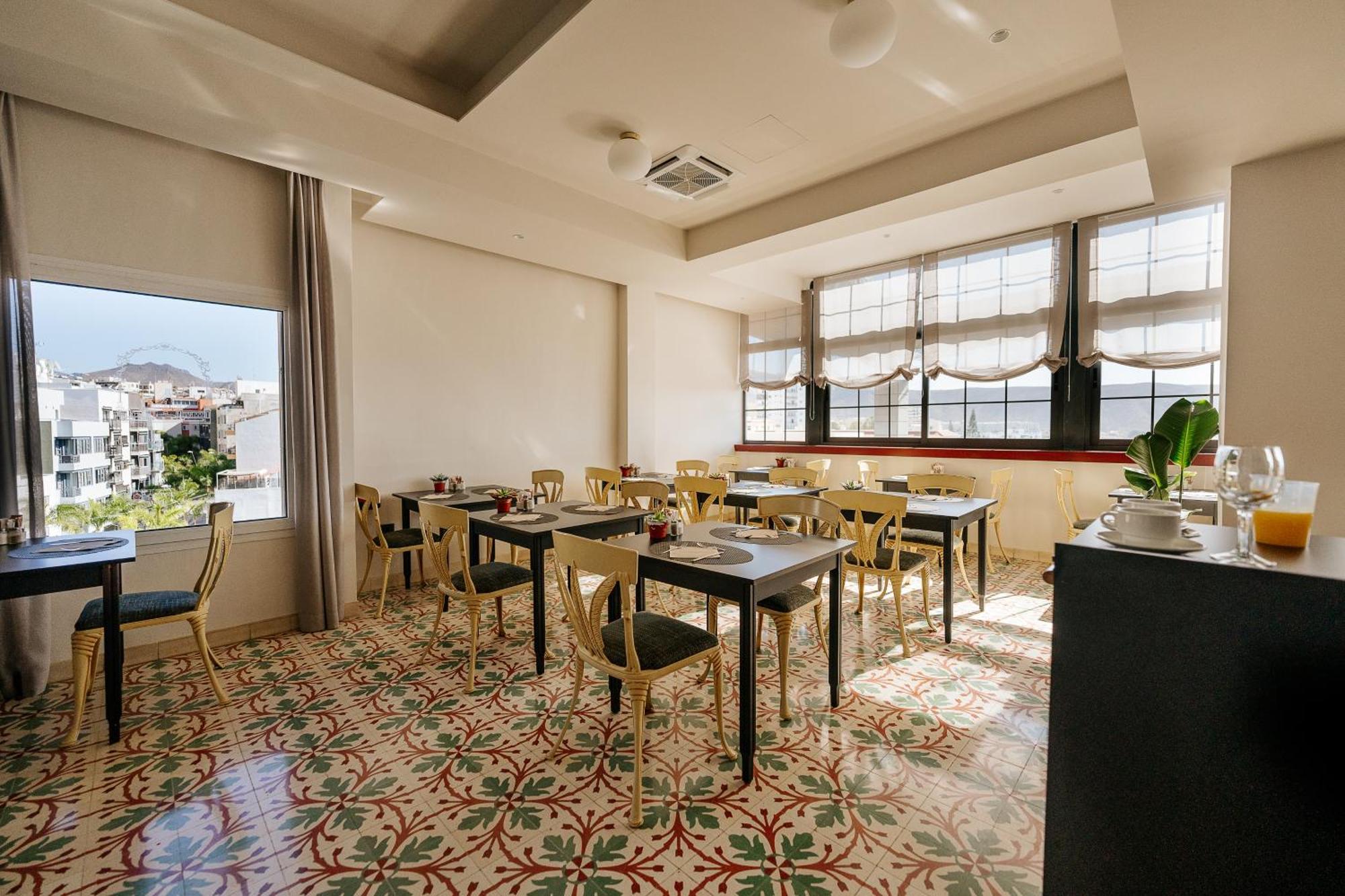 Labranda Reveron Plaza Los Cristianos  Exterior foto